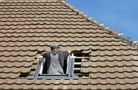 Pose de velux - Saint-Pierre-dels-Forcats